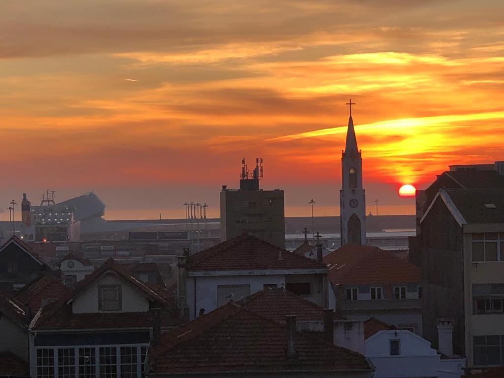 Sunset Guest Home Matosinhos  Buitenkant foto